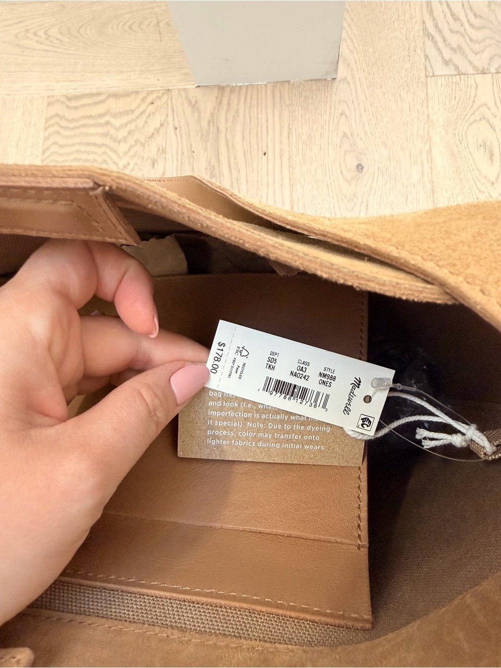 Madewell Essentials Suede Bucket Bag - Picture 6 of 8